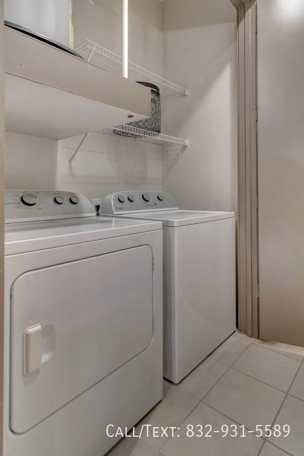 Apartment for rent at 1000 Oakdale St #5HP1, Houston, TX 77004