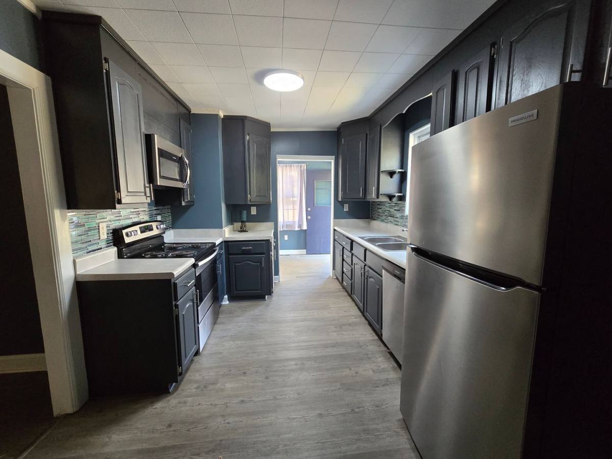 House for rent at 1932 Dogwood St, Fayetteville, NC 28301
