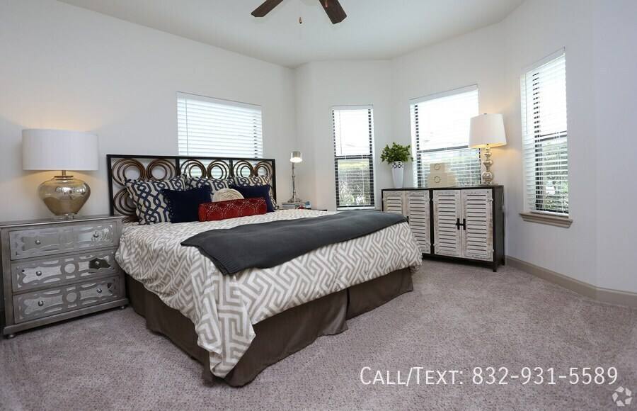 Apartment for rent at 9334 Hufsmith Rd #PSC2, Tomball, TX 77375