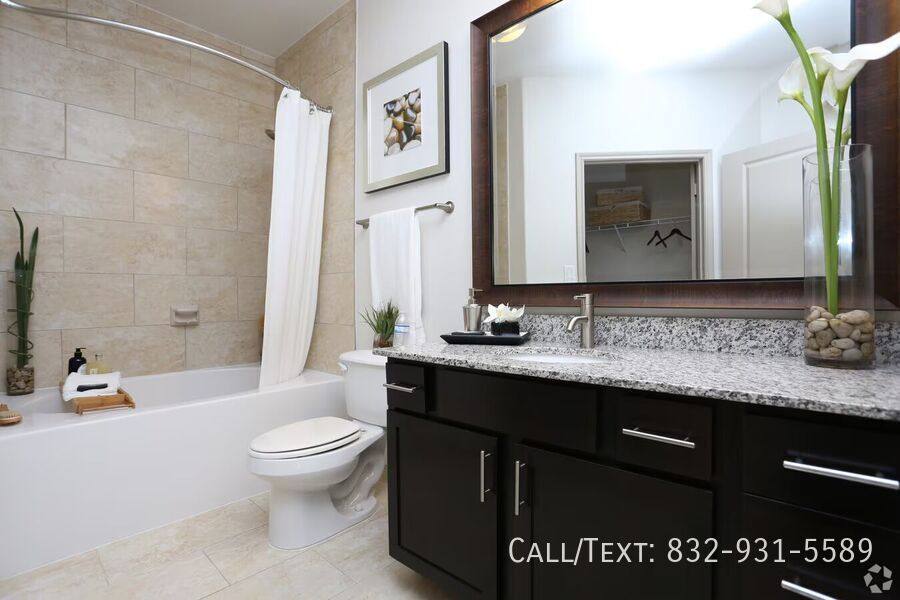 Apartment for rent at 9334 Hufsmith Rd #PSC2, Tomball, TX 77375