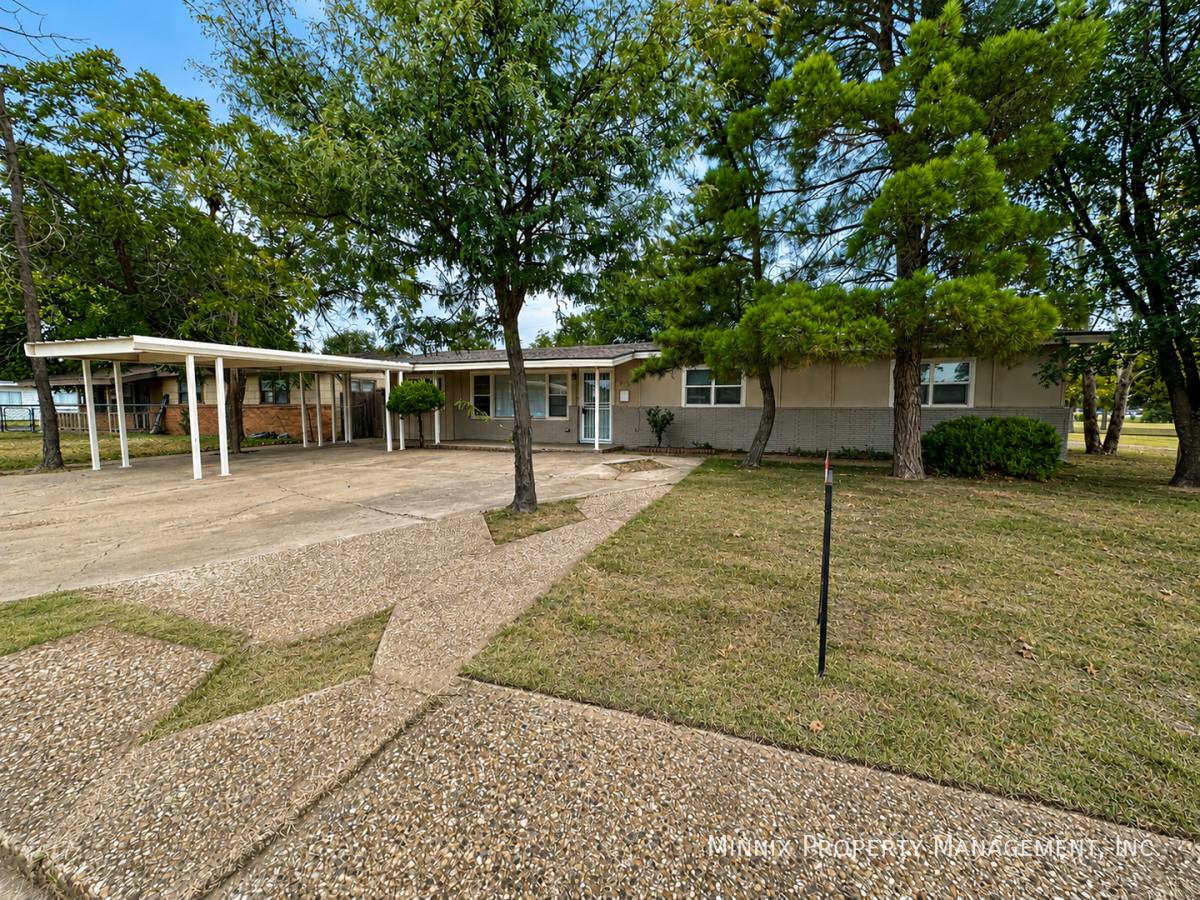 House for rent at 4118 30th St, Lubbock, TX 79410