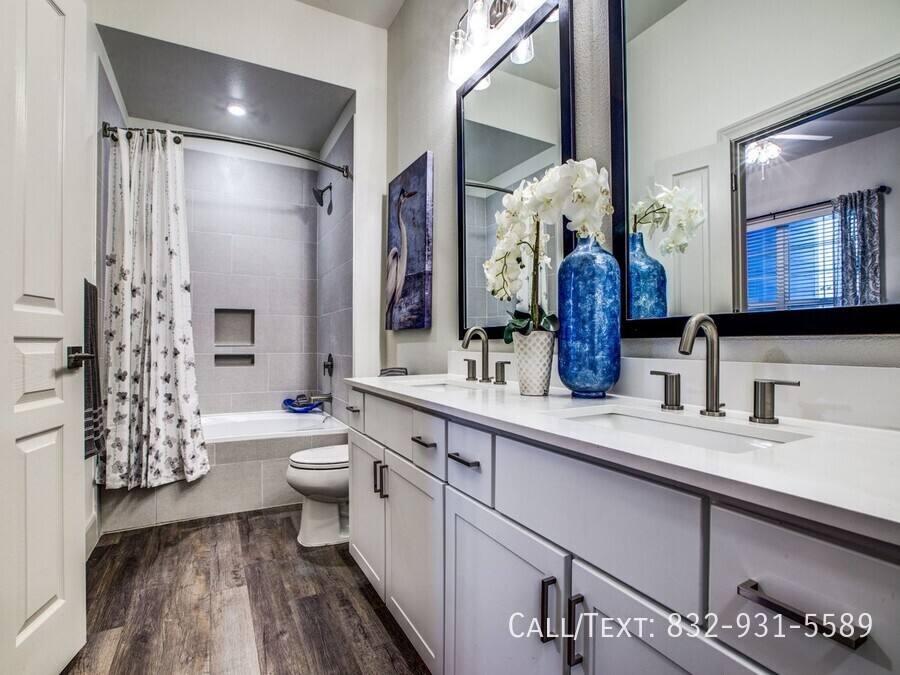 Apartment for rent at 2333 Pinegate #CA1, Houston, TX 77008