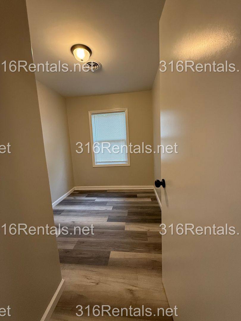 House for rent at 4324 S Dover St, Wichita, KS 67216