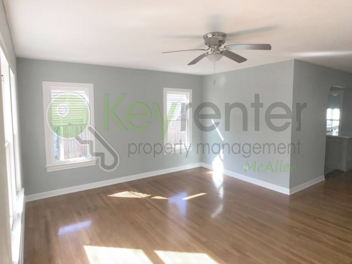 House for rent at 1016 Laurel Ave, McAllen, TX 78501