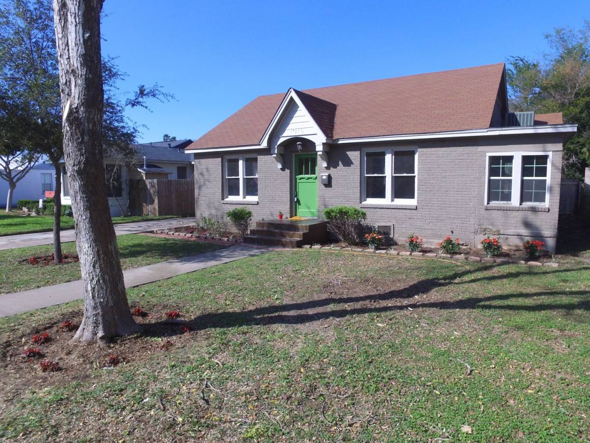 House for rent at 1016 Laurel Ave, McAllen, TX 78501