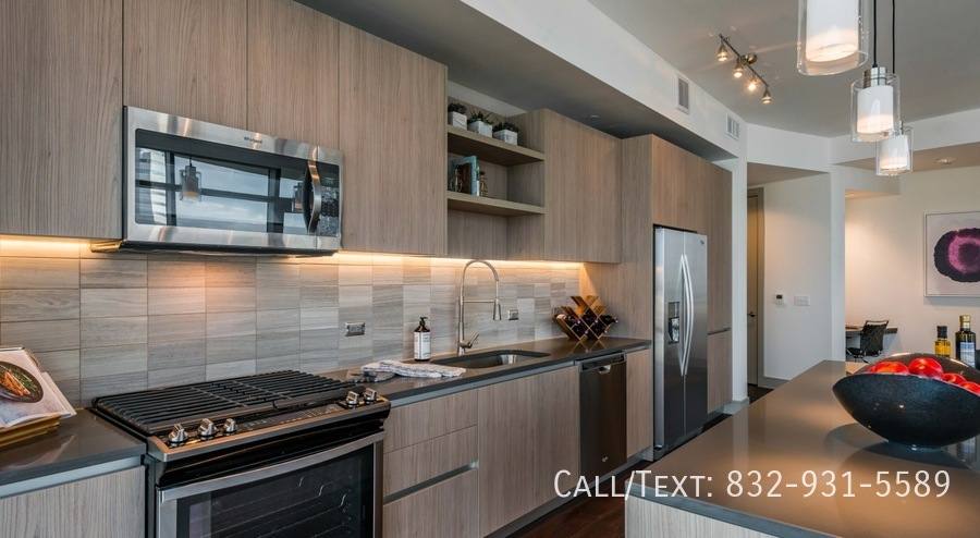 Apartment for rent at 1399 Fannin St #AMS3, Houston, TX 77002