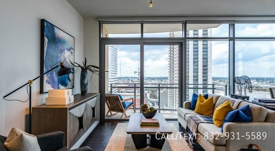 Apartment for rent at 1399 Fannin St #AMS3, Houston, TX 77002