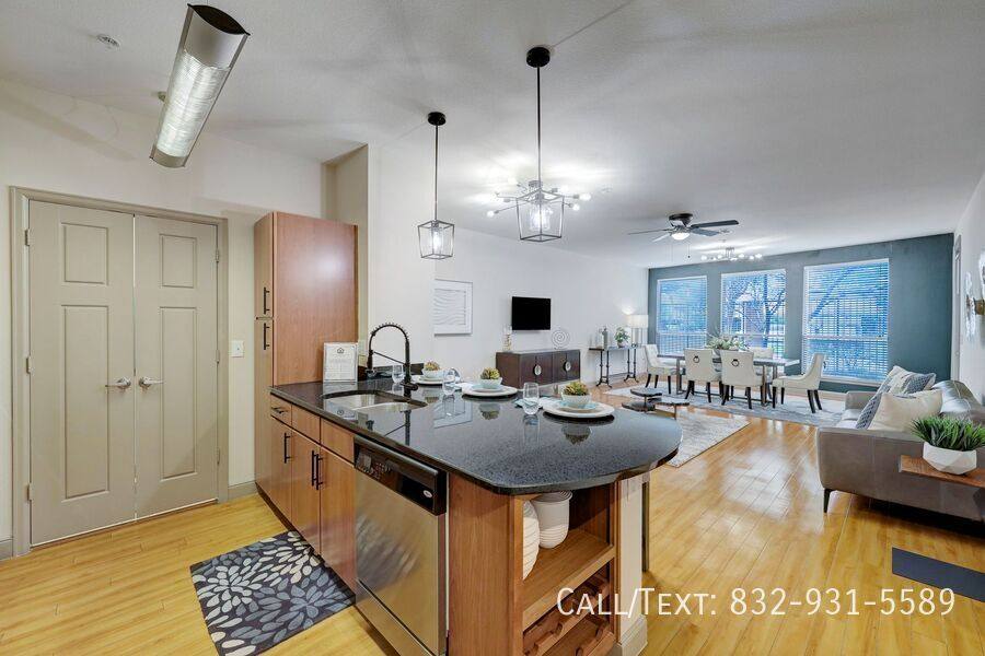 Apartment for rent at 2691 Westerland Dr #VLA1, Houston, TX 77063