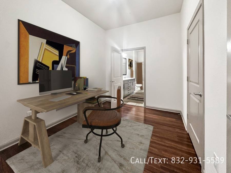 Apartment for rent at 2899 Louisiana St #CPM1, Houston, TX 77006