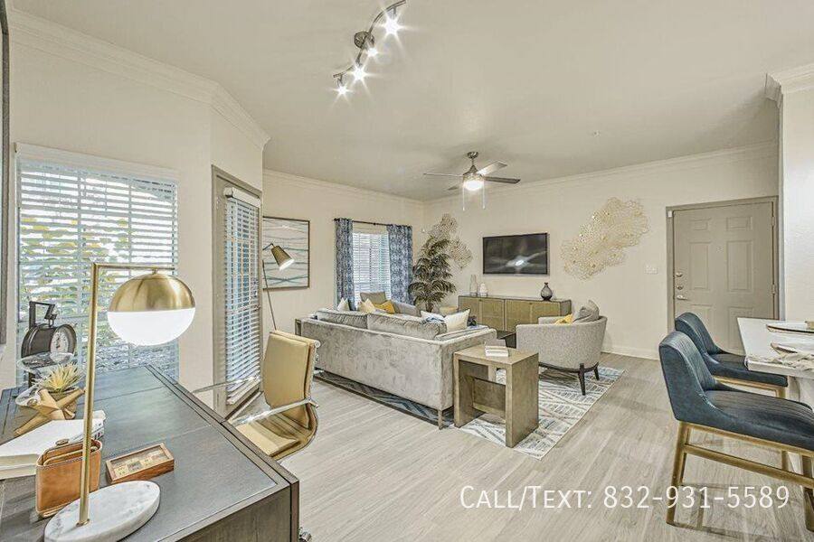 Apartment for rent at 12592 Whittington Dr #AA142, Houston, TX 77077