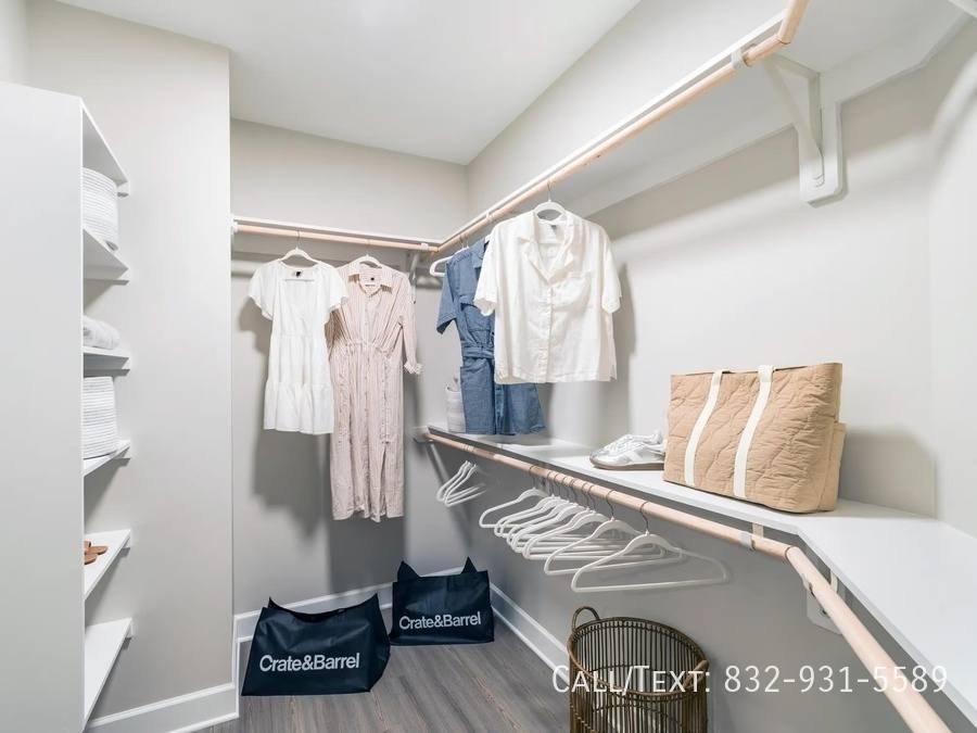 Apartment for rent at 1298 Rochow St #MAWH, Houston, TX 77019