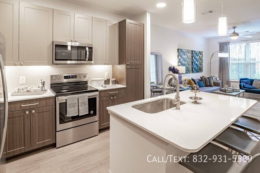 Apartment for rent at 11382 Boudreaux Rd #SL1, Tomball, TX 77375