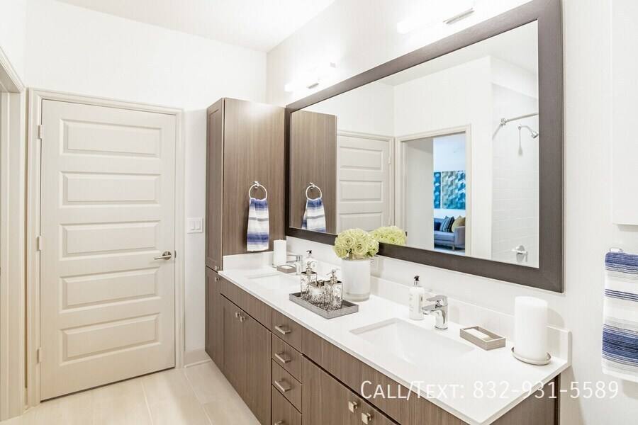 Apartment for rent at 11382 Boudreaux Rd #SL1, Tomball, TX 77375