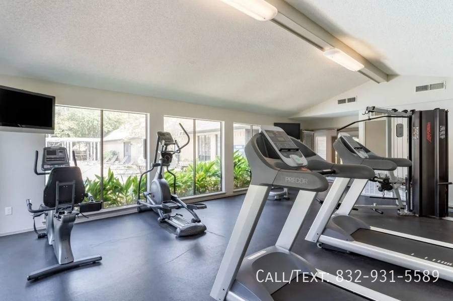 Apartment for rent at 2215 Chanay Lane #ECK, Kingwood, TX 77339