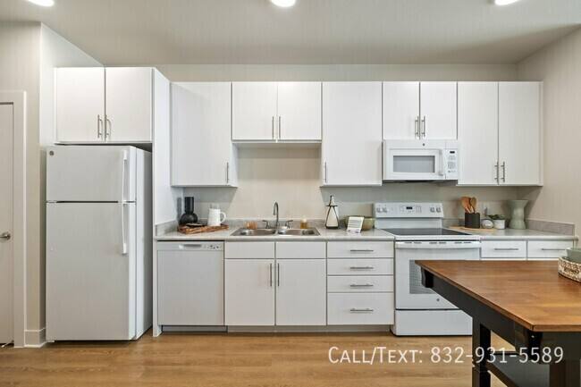 Apartment for rent at 5540 Spring Cypress Rd #BSC1, Spring, TX 77379