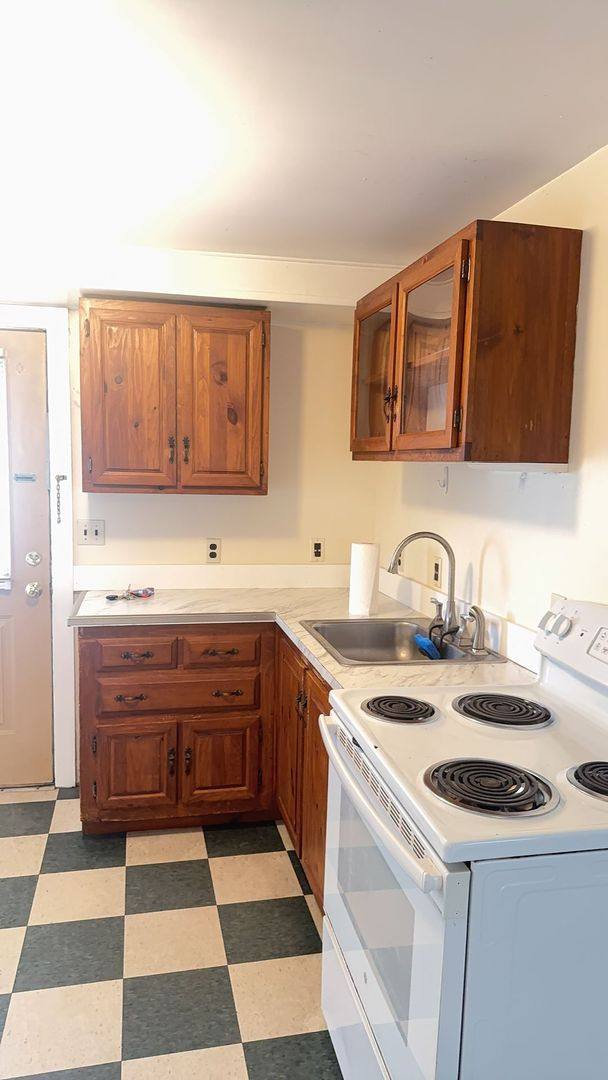 Apartment for rent at 224 Rainbow St, South Royalton, VT 05068