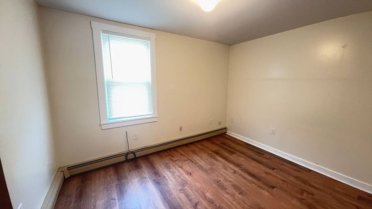 Apartment for rent at 224 Rainbow St, South Royalton, VT 05068