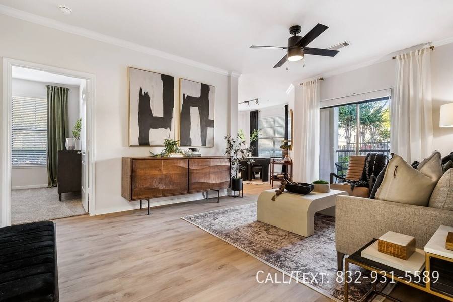 Apartment for rent at 9396 Woodlands Parkway #EASR, Spring, TX 77382