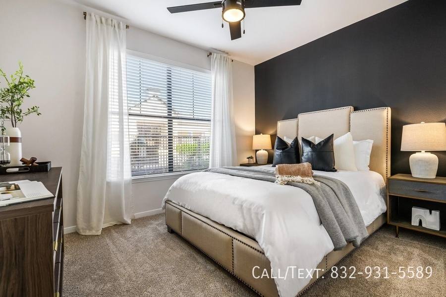 Apartment for rent at 9396 Woodlands Parkway #EASR, Spring, TX 77382
