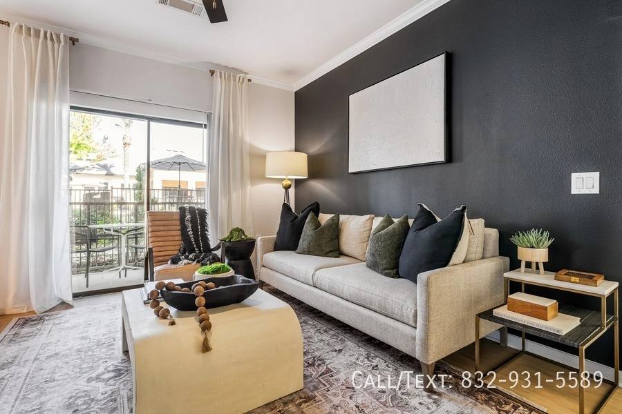 Apartment for rent at 9396 Woodlands Parkway #EASR, Spring, TX 77382