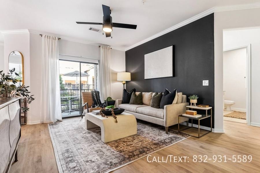 Apartment for rent at 9396 Woodlands Parkway #EASR, Spring, TX 77382