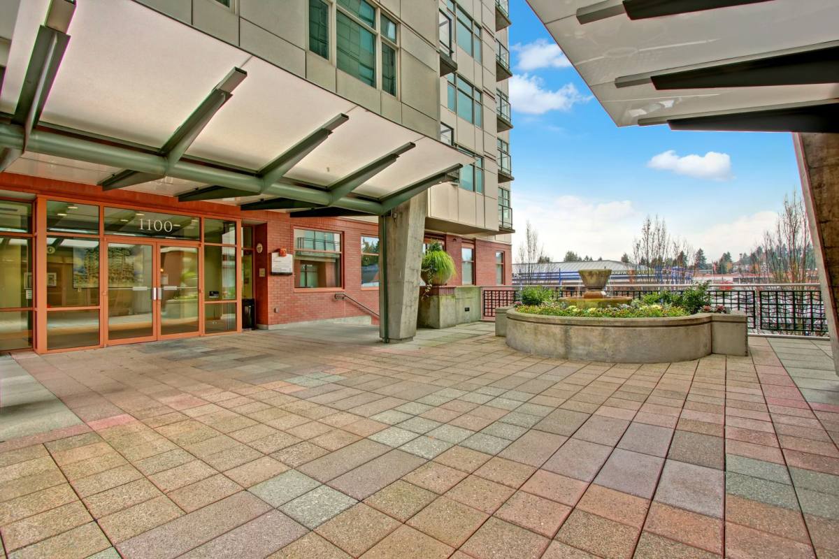 Condo for rent at 1100 106th Ave NE, Bellevue, WA 98004
