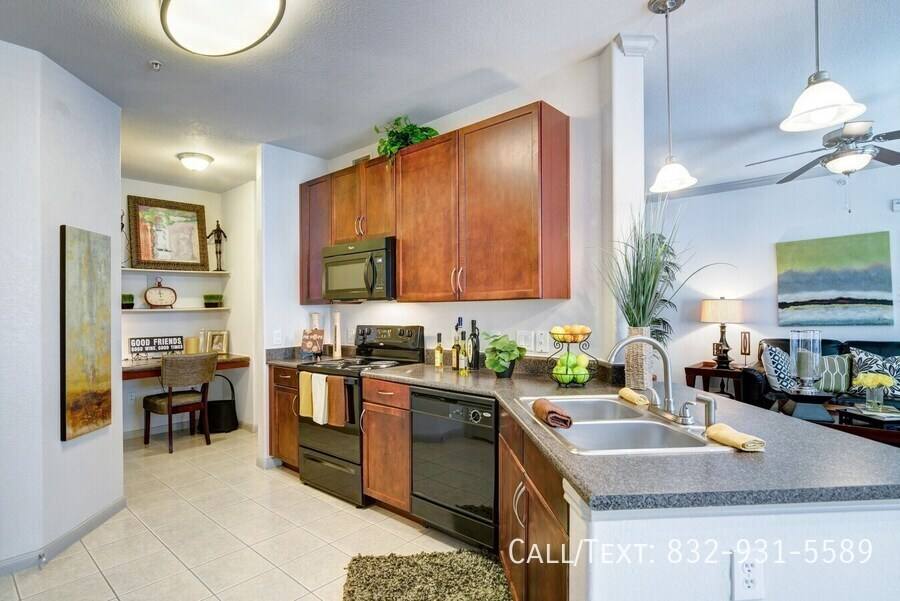Apartment for rent at 8309 Fannin St #AICE, Houston, TX 77054