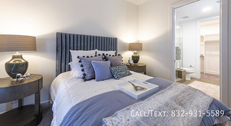 Apartment for rent at 2182 Bagby St #TTS, Houston, TX 77002