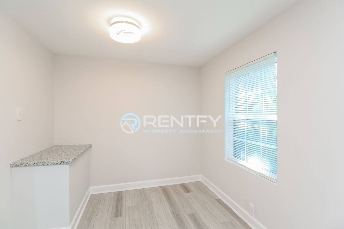 House for rent at 9304 Legranger Rd, Charlotte, NC 28262
