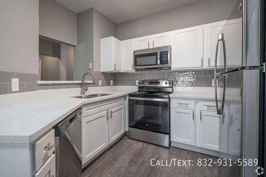 Apartment for rent at 9807 Cypresswood Dr #STB3, Houston, TX 77070