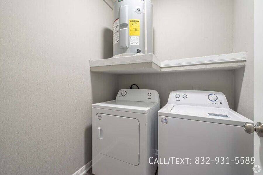 Apartment for rent at 9807 Cypresswood Dr #STB3, Houston, TX 77070
