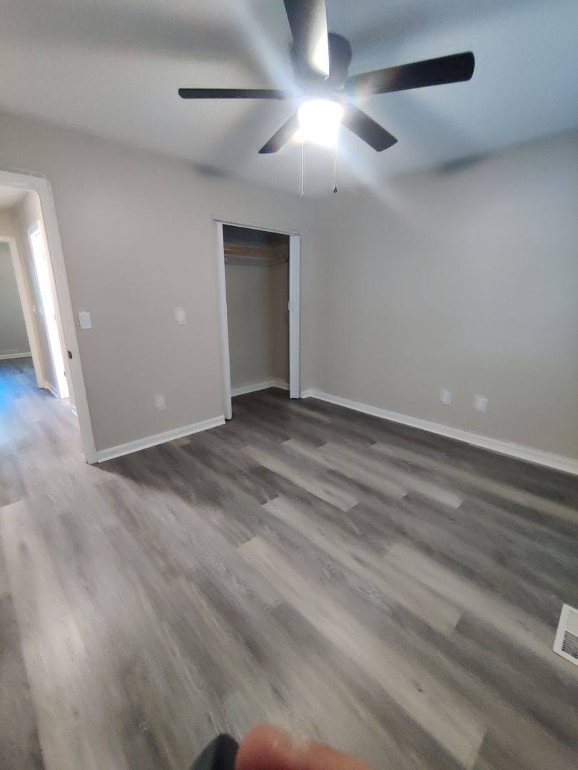 Apartment for rent at 813 Chickamauga Ave, Rossville, GA 30741
