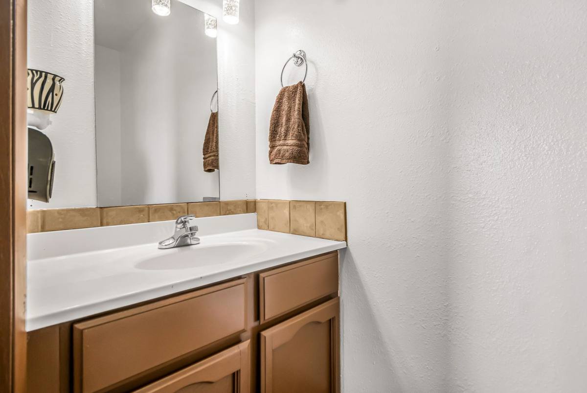 Townhouse for rent at 252 E Rangely Ave, Rangely, CO 81648
