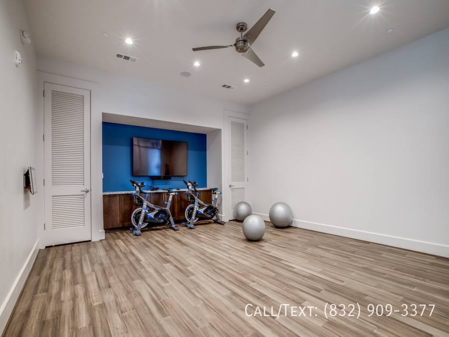 Apartment for rent at 11200 Lockwood Rd #255A2, Houston, TX 77044