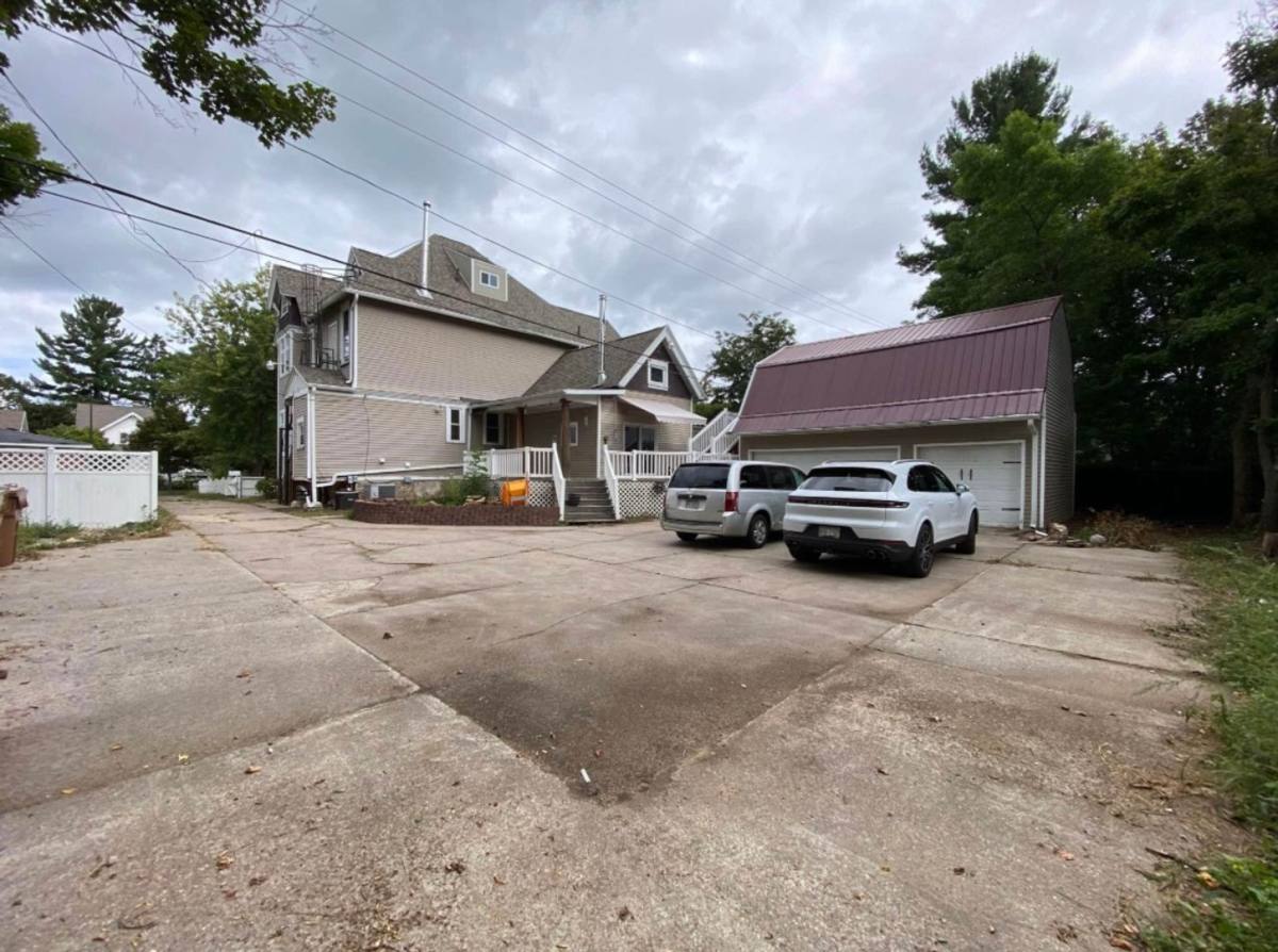 House for rent at 2001 Main St, Stevens Point, WI 54481