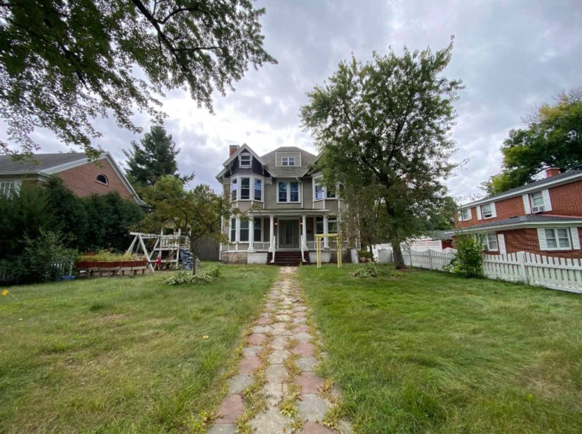 House for rent at 2001 Main St, Stevens Point, WI 54481