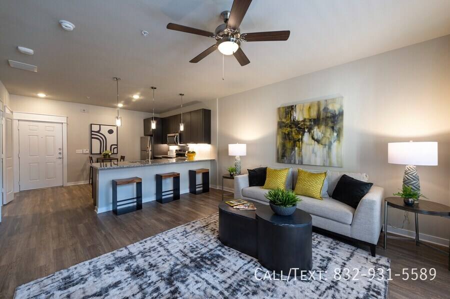 Apartment for rent at 13386 Briar Forest Dr #SNEA1, Houston, TX 77077