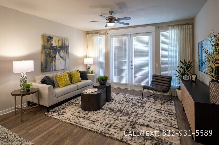 Apartment for rent at 13386 Briar Forest Dr #SNEA1, Houston, TX 77077