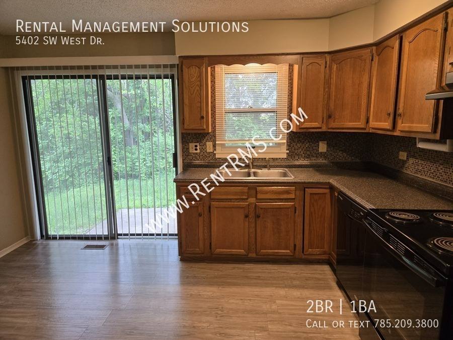 Townhouse for rent at 5402 SW W Dr, Topeka, KS 66606