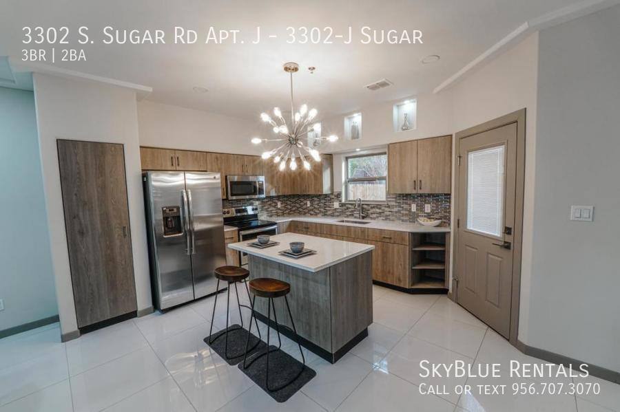 Townhouse for rent at 3302 S Sugar Rd #J, Edinburg, TX 78539