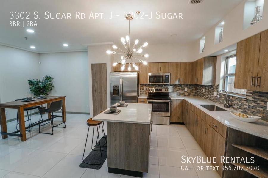 Townhouse for rent at 3302 S Sugar Rd #J, Edinburg, TX 78539