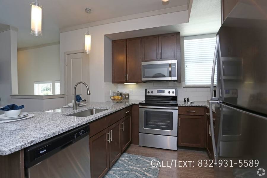Apartment for rent at 29469 Loop 494 #KLG2, Kingwood, TX 77339