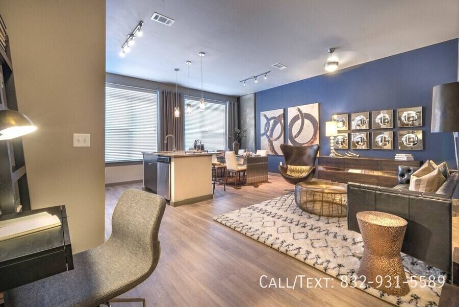 Apartment for rent at 7898 Main St #ADE, Houston, TX 77030