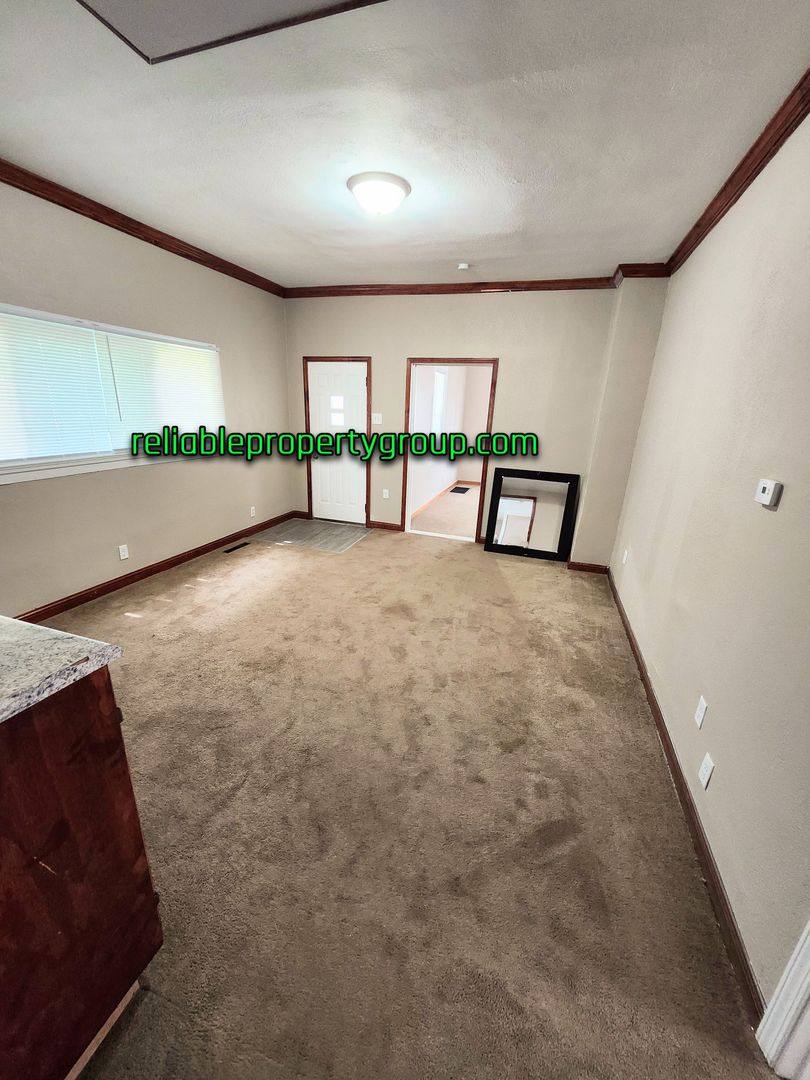 Apartment for rent at 436 E Taber St, Fort Wayne, IN 46803