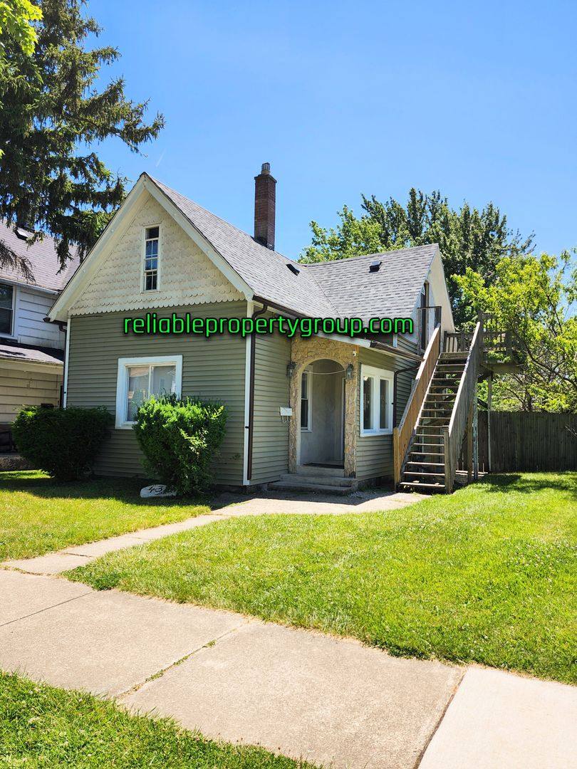 Apartment for rent at 436 E Taber St, Fort Wayne, IN 46803