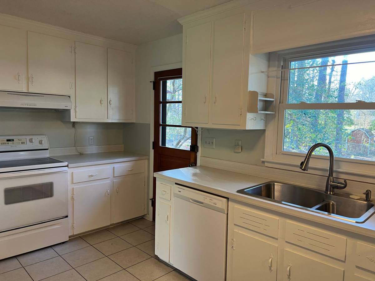 House for rent at 708 Austin Ave, Cary, NC 27511