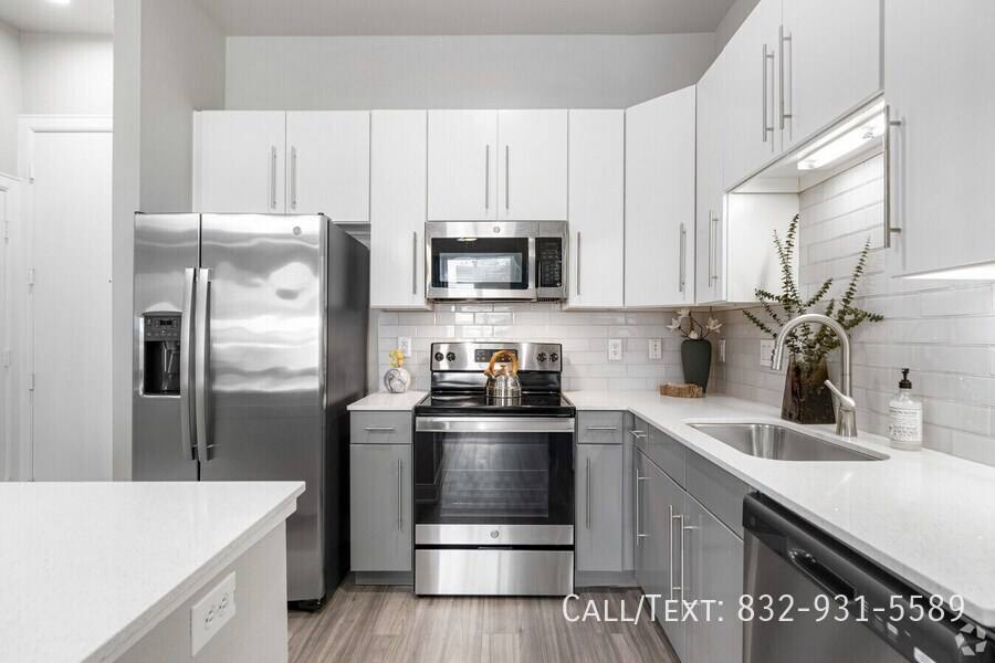 Apartment for rent at 2800 Corder St #SCMC1, Houston, TX 77054