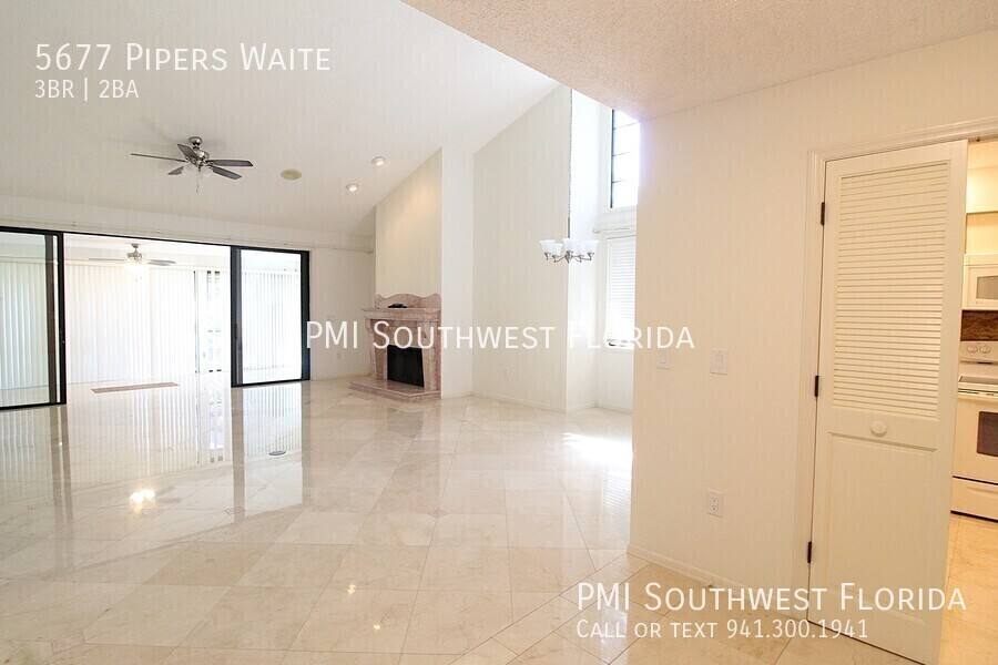Apartment for rent at 5677 Pipers Waite, Sarasota, FL 34235