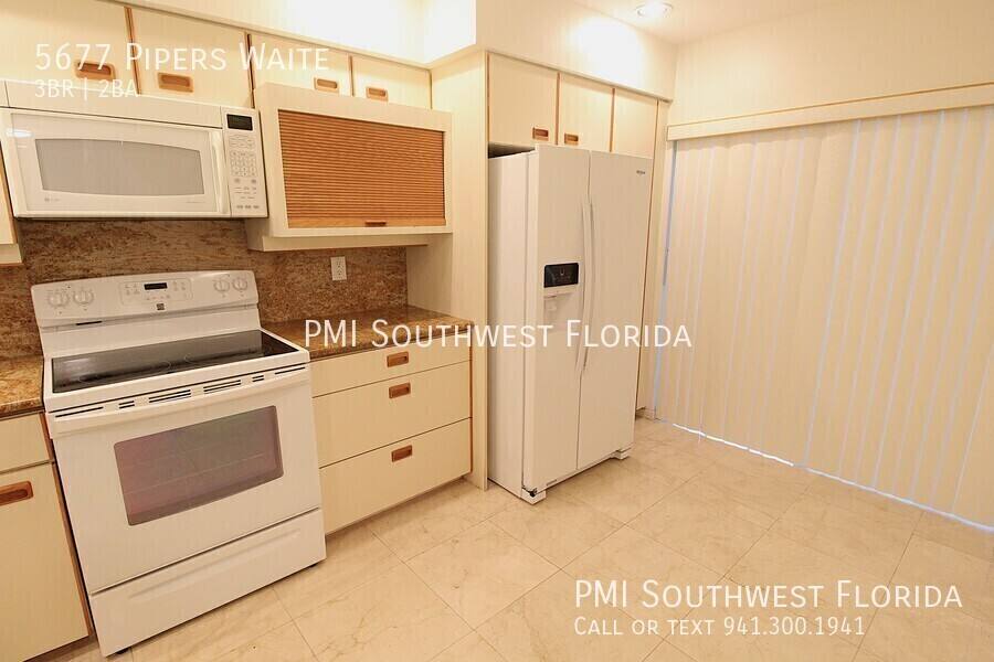 Apartment for rent at 5677 Pipers Waite, Sarasota, FL 34235