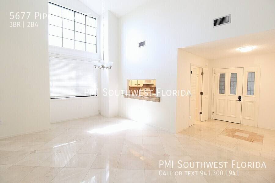 Apartment for rent at 5677 Pipers Waite, Sarasota, FL 34235